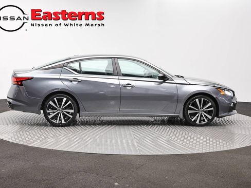 Used 2020 Nissan Altima 2.5 SR FWD image 4