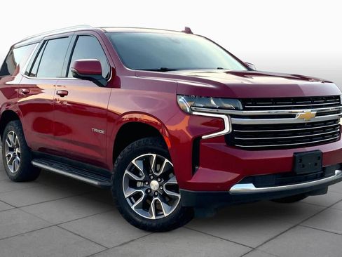 Used 2021 Chevrolet Tahoe LT w/ LT Signature Package AWD/4WD image 3
