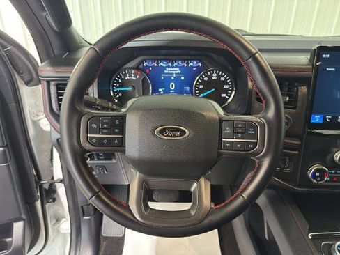 Certified 2023 Ford Expedition Limited AWD/4WD image 3