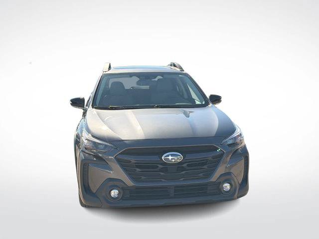 Used 2023 Subaru Outback Premium AWD/4WD image 3