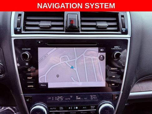 Used 2018 Subaru Outback 2.5i Limited image 11