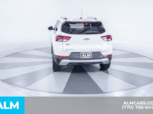 Used 2021 Chevrolet TrailBlazer LT w/ Convenience Package image 10