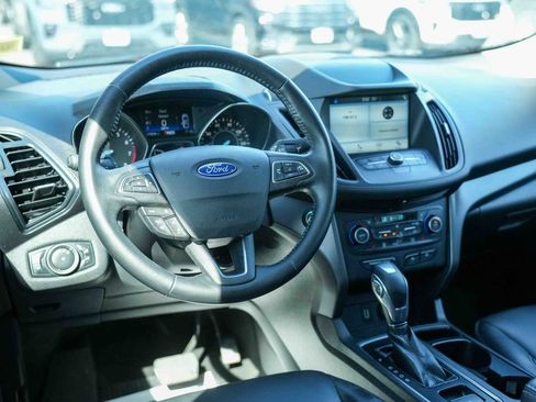 Used 2019 Ford Escape SEL AWD/4WD image 25