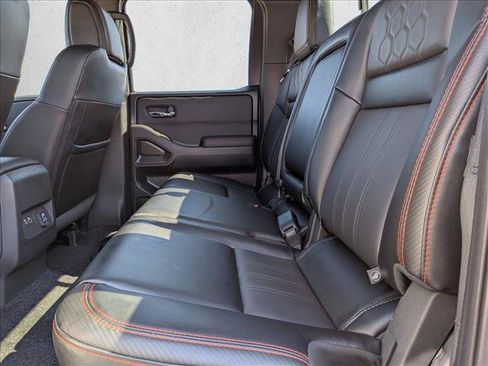 Used 2024 Nissan Frontier Pro-X w/ Pro Premium Package RWD image 18