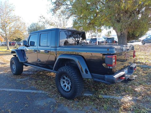 Used 2022 Jeep Gladiator Rubicon w/ LED Lighting Group image 6