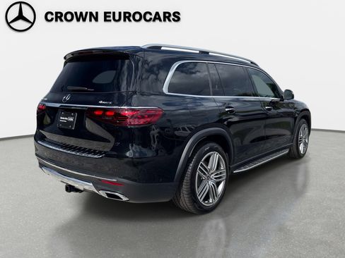Used 2025 Mercedes-Benz GLS 450 4MATIC image 5