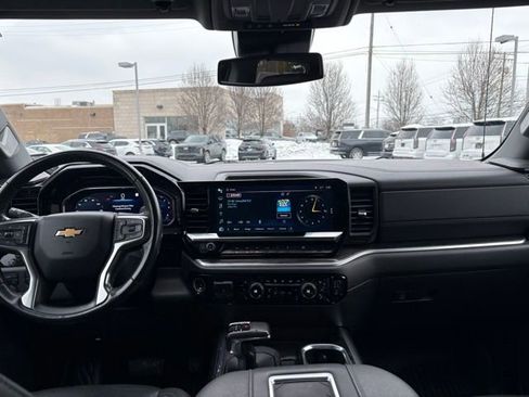 Certified 2022 Chevrolet Silverado 1500 LTZ image 22