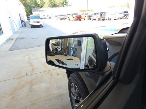 Used 2024 Chevrolet Silverado 1500 LT AWD/4WD image 42