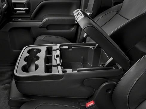 Used 2018 Chevrolet Silverado 2500 LT w/ Midnight Edition image 17