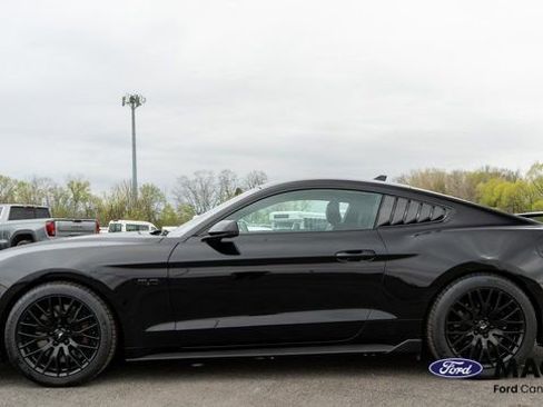 Used 2020 Ford Mustang GT Premium w/ GT Performance Package RWD image 9