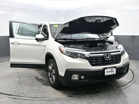 Used 2019 Honda Ridgeline RTL-T image 39