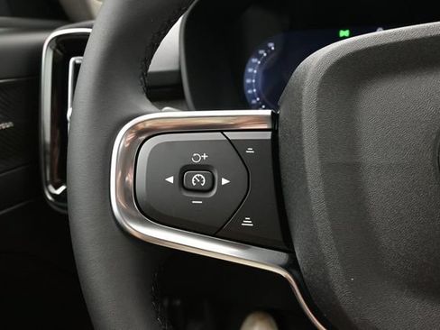 New 2026 Volvo XC40 B5 Plus w/ Climate Package AWD/4WD image 25