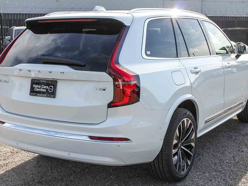 New 2026 Volvo XC90 T8 Plus w/ Protection Package Premier AWD/4WD image 6