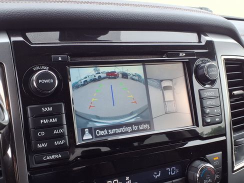 Used 2017 Nissan Titan Platinum Reserve RWD image 10