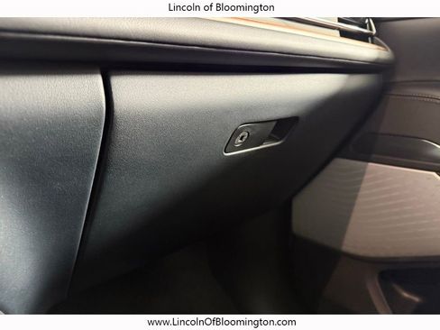 New 2025 Lincoln Navigator L Black Label image 28