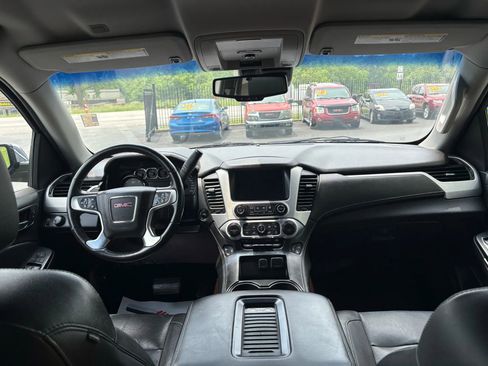 Used 2016 GMC Yukon SLT AWD/4WD image 14