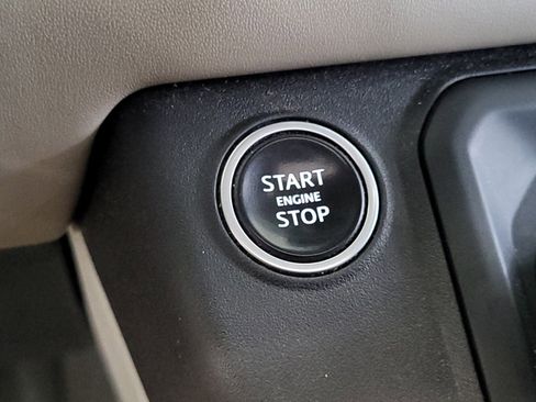 Used 2020 Land Rover Defender 110 HSE AWD/4WD image 20