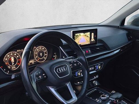 Used 2018 Audi Q5 2.0T Premium AWD/4WD image 9