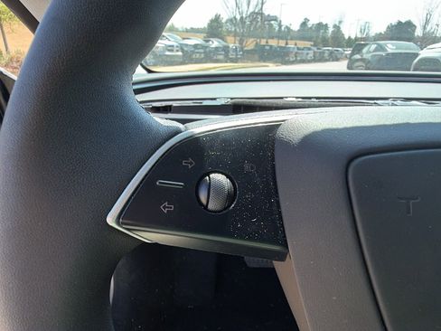 Used 2025 Tesla Model 3 Long Range image 27