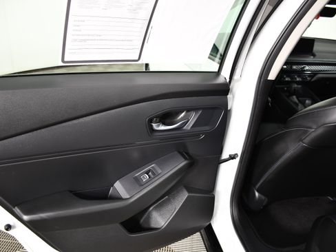 Certified 2025 Honda Accord EX-L image 46