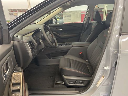 New 2026 Nissan Rogue Rock Creek image 7