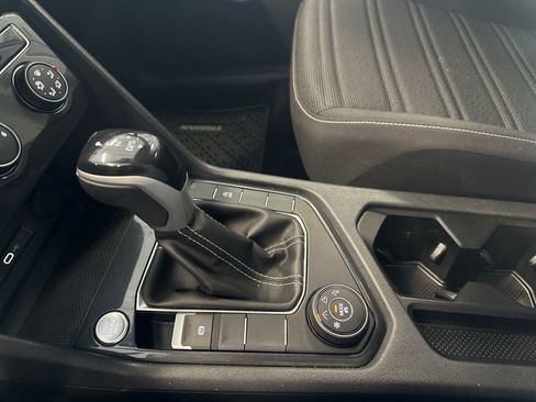 Certified 2024 Volkswagen Tiguan S image 13