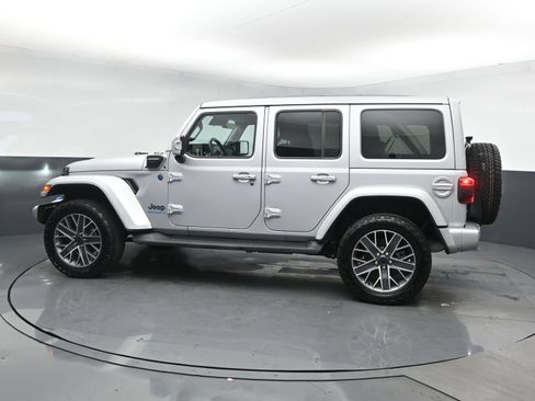 Used 2024 Jeep Wrangler High Altitude AWD/4WD image 4