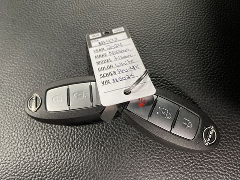 Used 2024 Nissan Titan PRO-4X w/ Pro-4x Utility Package image 27