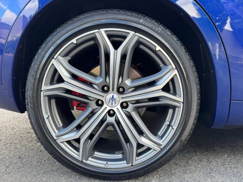 Used 2019 Maserati Levante GranSport AWD/4WD image 18