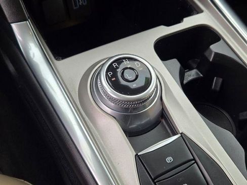 Certified 2023 Ford Explorer XLT w/ Equipment Group 202A image 32