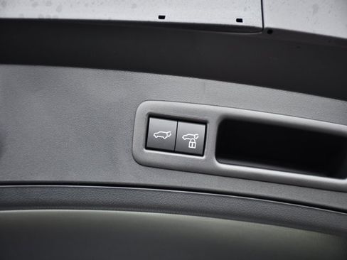 New 2025 Lexus UX 300h AWD image 29