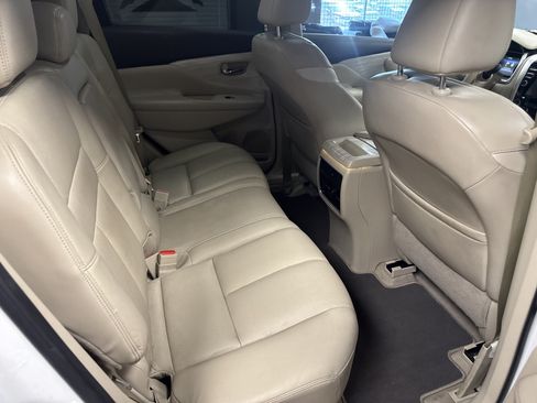 Used 2015 Nissan Murano SL FWD image 12