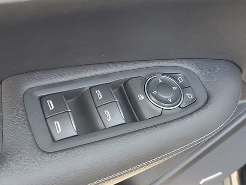 Certified 2023 Cadillac XT5 Luxury AWD/4WD image 12