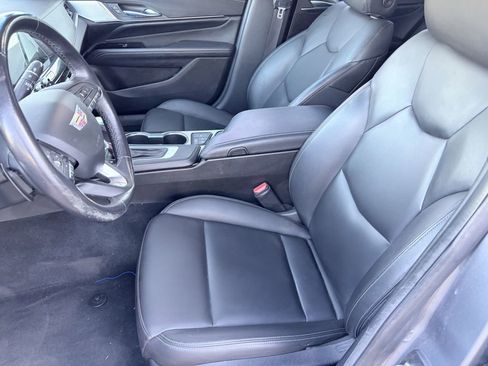 Used 2022 Cadillac CT4 Luxury w/ Sun And Sound Package image 5