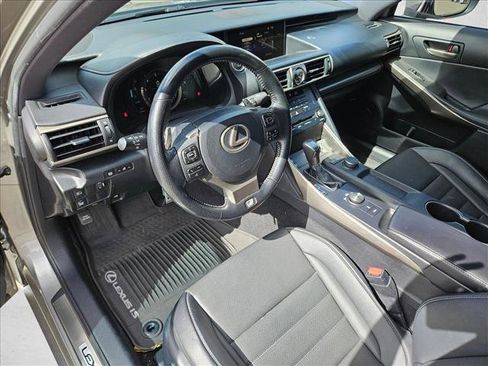 Used 2017 Lexus IS 200t F Sport w/ F Sport Package RWD image 10