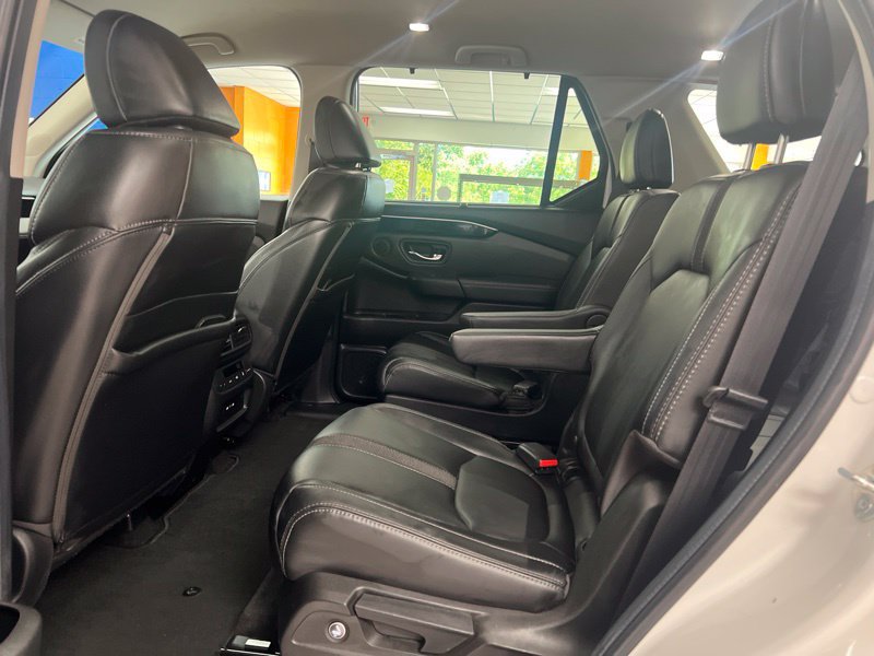 Used 2024 Honda Pilot EX-L image 17