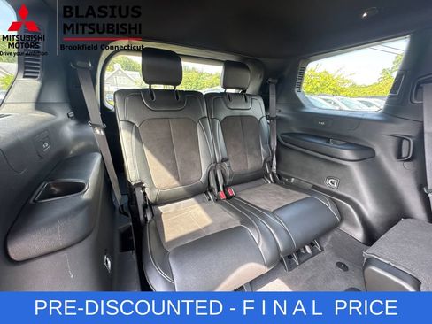 Used 2023 Jeep Grand Cherokee L Laredo AWD/4WD image 27