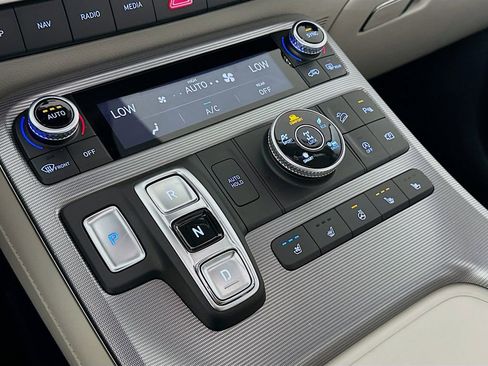 Used 2023 Hyundai Palisade Calligraphy AWD/4WD image 29