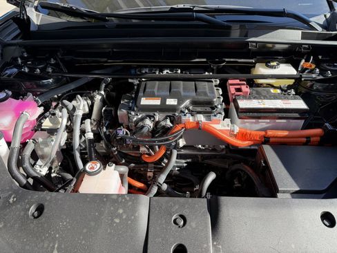 Used 2023 Lexus RZ 450e Premium image 38