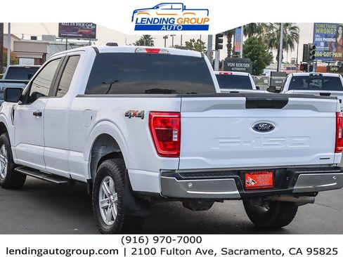 Used 2021 Ford F150 XLT w/ Trailer Tow Package image 2