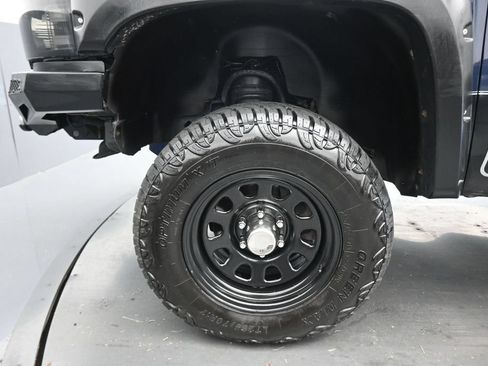 Used 2011 Chevrolet Silverado 1500 LS AWD/4WD image 61