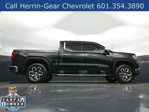 Used 2023 GMC Sierra 1500 SLT w/ SLT Premium Package AWD/4WD image 47