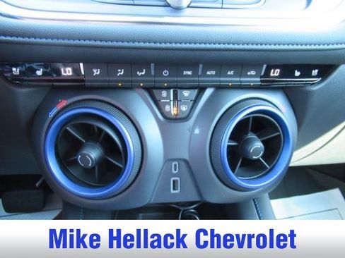 Used 2024 Chevrolet Blazer RS w/ Enhanced Convenience Package image 32