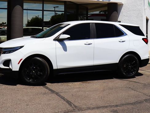 Used 2022 Chevrolet Equinox LT FWD image 4