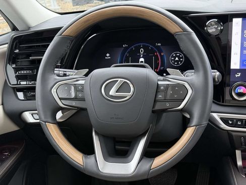 Used 2025 Lexus RX 350 w/ Convenience Package AWD/4WD image 9