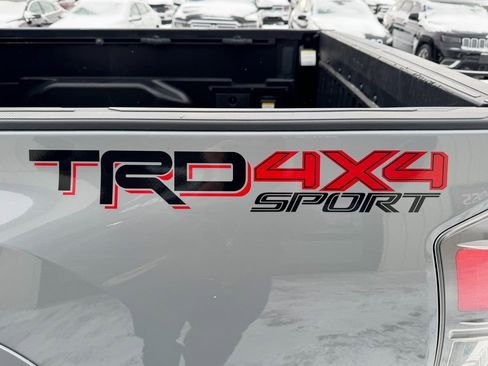 Used 2021 Toyota Tacoma TRD Sport image 45