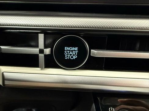 Used 2025 Hyundai Santa Fe SEL image 45