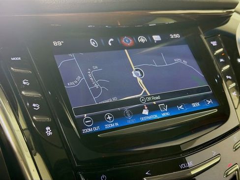 Used 2018 Cadillac Escalade ESV Luxury AWD/4WD image 15