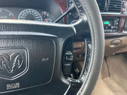 Used 2002 Dodge Ram 2500 Truck SLT image 26