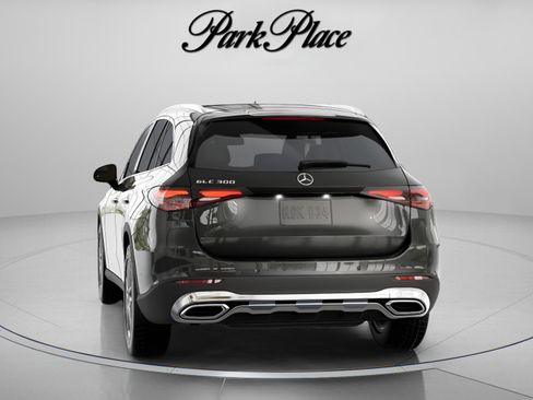 Certified 2026 Mercedes-Benz GLC 300 image 15